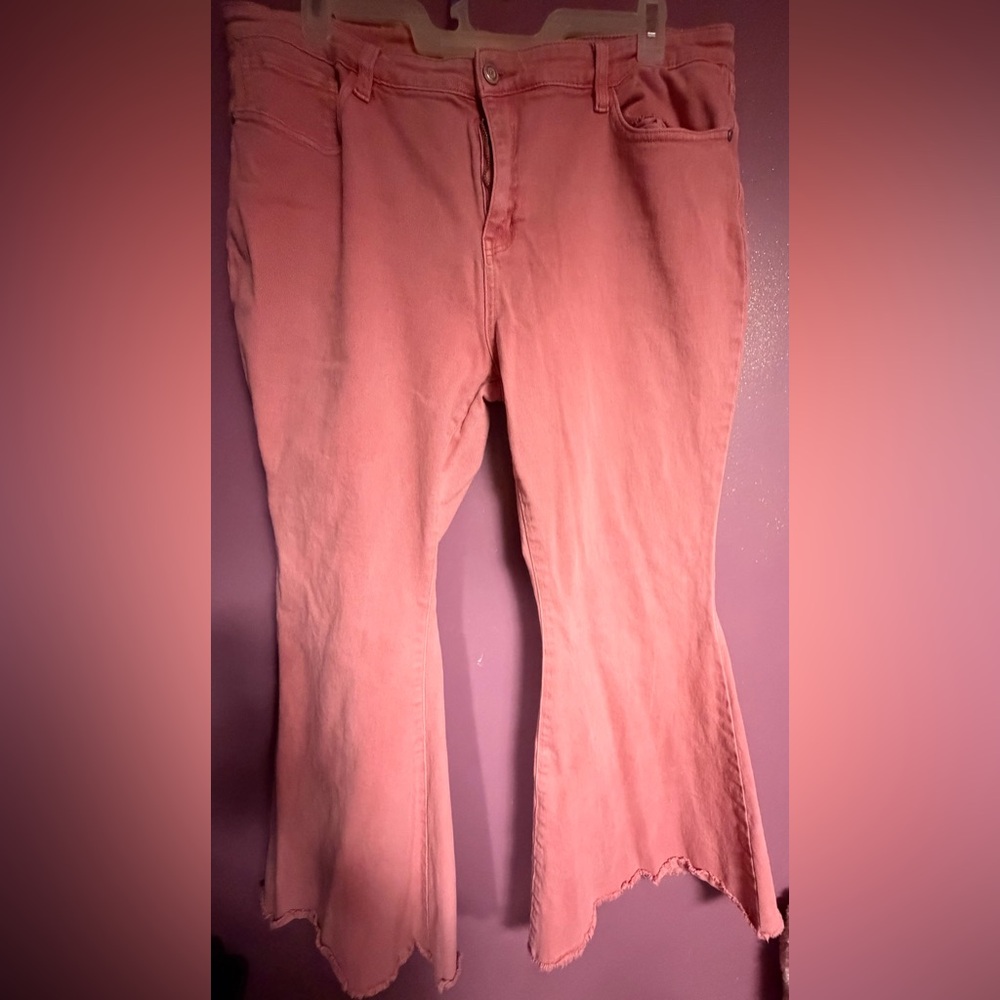 Chic Pink Wide Leg Jeans